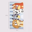 Bluey Happy Moments fürdőlepedő, strand törölköző 70x140cm (Fast Dry)