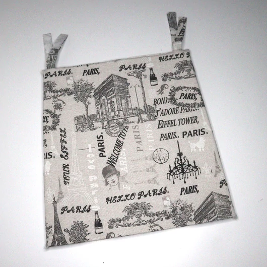 Trapéz székpárna, ülőpárna, Párizs  40x35x2 cm