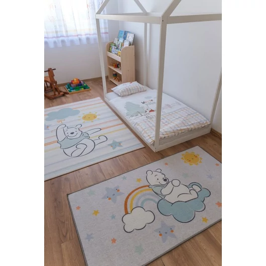 Disney gyerek szőnyeg, Micimackó felhőn 80x150 cm