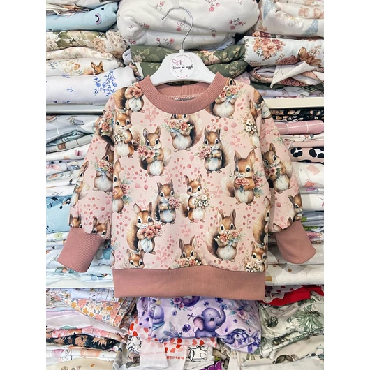 Prémium mintás futter, Mókusok